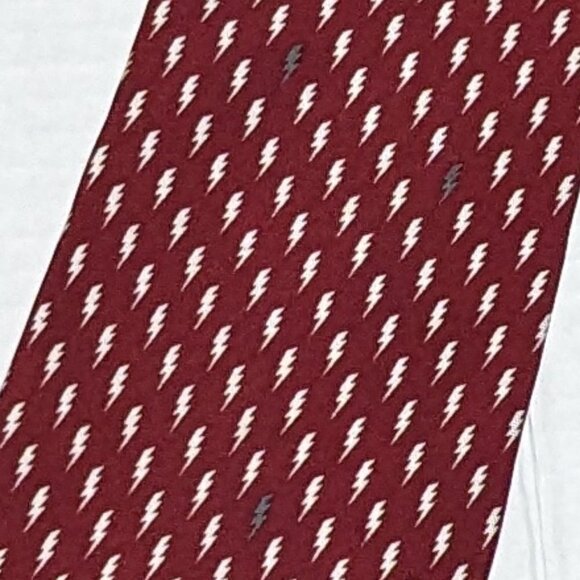 Oscar de la Renta Lightning Bolt Pattern Silk Tie - Picture 2 of 5